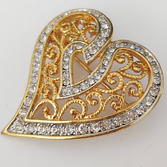 Gold filigree heart brooch with clear crystals - Picture 2 of 7